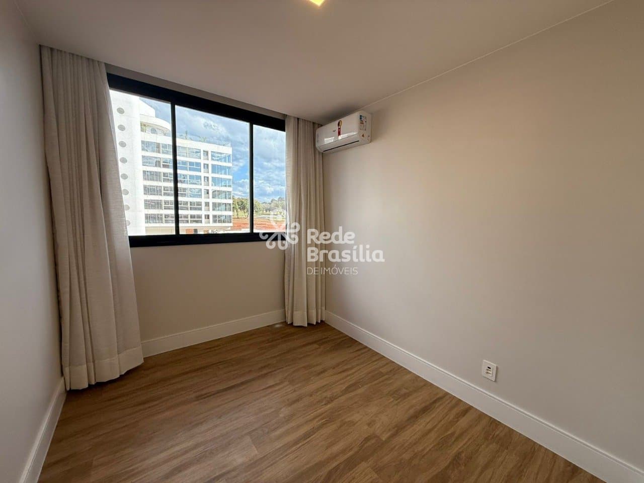 Imagem da propriedade SM951 14