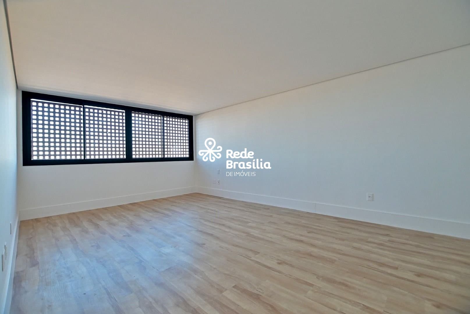Imagem da propriedade SM807 36